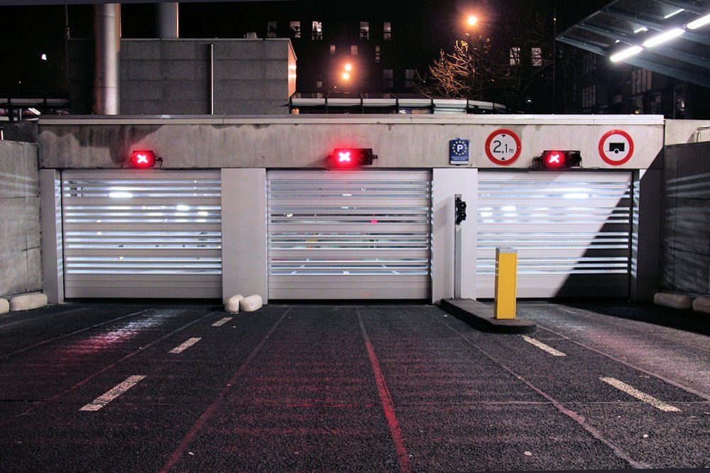Snelloopdeur parkeergarage